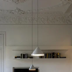 Vibia Wiszące Ekskluzywne|Żyrandole<North 5662 biały - - lampa wisząca