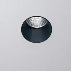 Oty Light Oprawy Wpuszczane<Pop P01 Ø 4,0 czarny - - oprawa wpuszczana czarnyŚwiatło: 6w LedMateriał: AluminiumOpcjonalnie: zasilacz, element montażowyPopularne kategorie: Oprawy wpuszczane, Oprawy wpuszczane nowoczesne, Oprawy sufitowe wpuszczane LED Nie wiesz na jaką lampę się zdecydować? Potrzebujesz pomocy w wyborze stylu, modelu, rozmiaru, a może mocy oprawy?