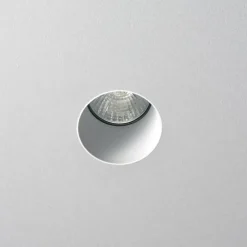 Oty Light Oprawy Wpuszczane<Pop P01 LED biały Ø6 - - oprawa wpuszczana białyŚwiatło: 10.2w LedMateriał: AluminiumOpcjonalnie: zasilacz, element montażowyPopularne kategorie: Oprawy wpuszczane, Oprawy wpuszczane nowoczesne, Oprawy sufitowe wpuszczane LED Nie wiesz na jaką lampę się zdecydować? Potrzebujesz pomocy w wyborze stylu, modelu, rozmiaru, a może mocy oprawy?