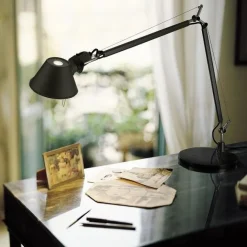 Artemide Lampki Na Biurko, Oświetlenie Biurkowe|Biurkowe Ekskluzywne<Tolomeo Mini H54 czarny aluminium - - lampa biurkowa czarny aluminiumNapięcie: 230V
